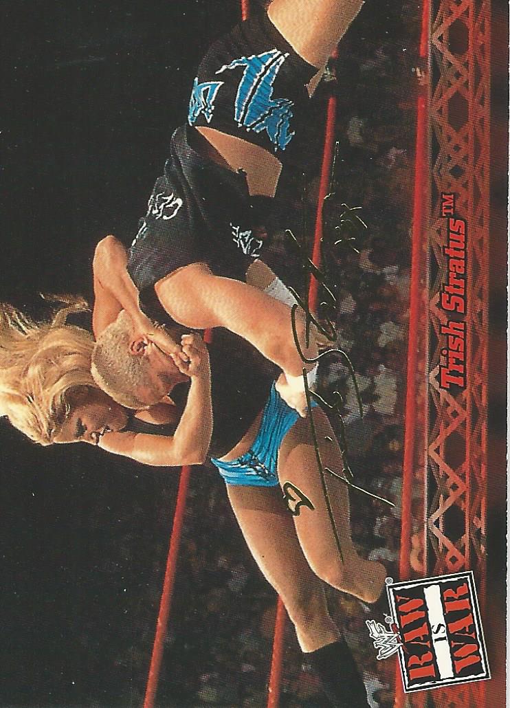 WWF Fleer Raw 2001 Trish Stratus #17
