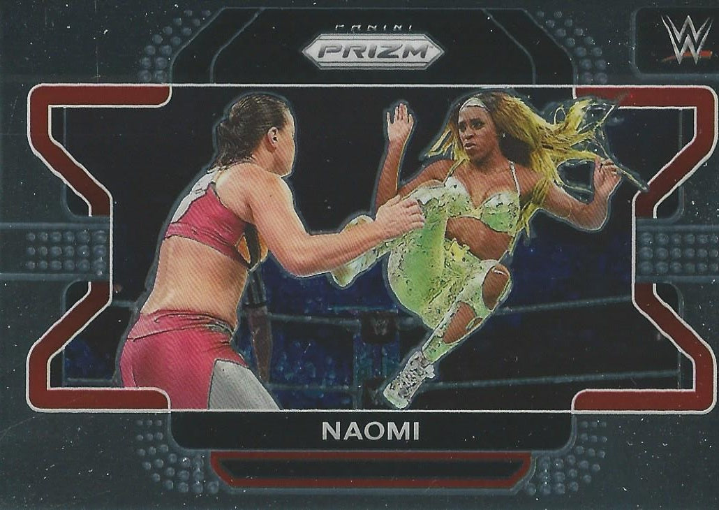 WWE Panini Prizm 2022 Naomi #18