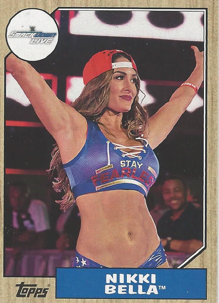 WWE Topps Heritage 2017 Nikki Bella #62