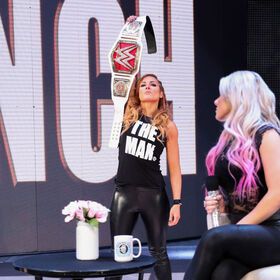 Becky Lynch "The Man" T-Shirt T-Shirt PW Catalog