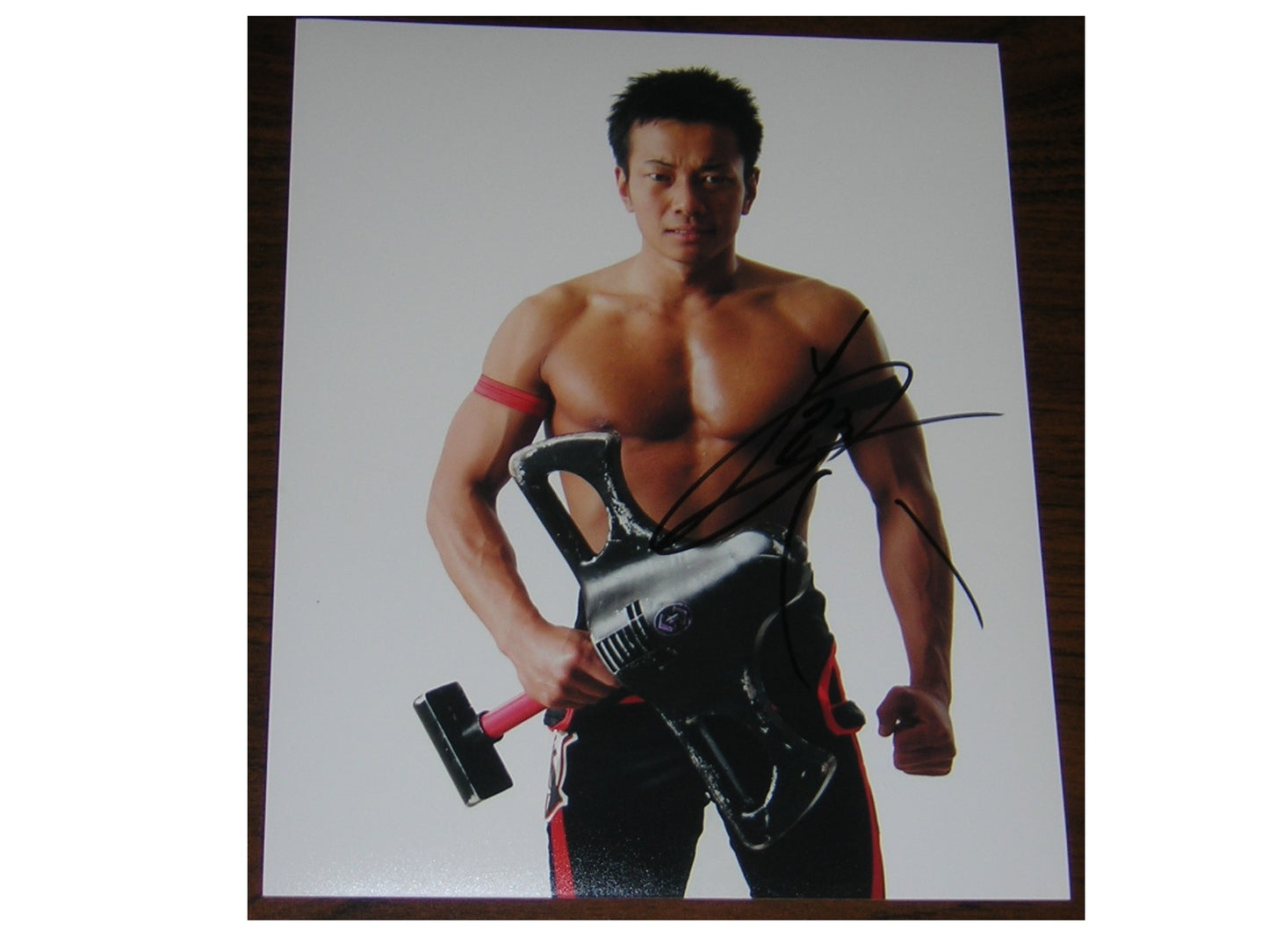 Masato Yoshino Autograph 8 X 10 Photo