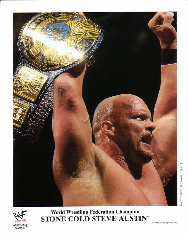 1998 WWF CHAMPION Stone Cold Steve Austin P451 (RARE) color 0 PW Catalog