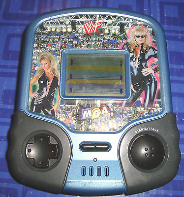 WWF Sable Handheld LCD - image 3