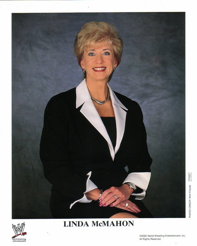 2002 Linda McMahon P634 color PW Catalog