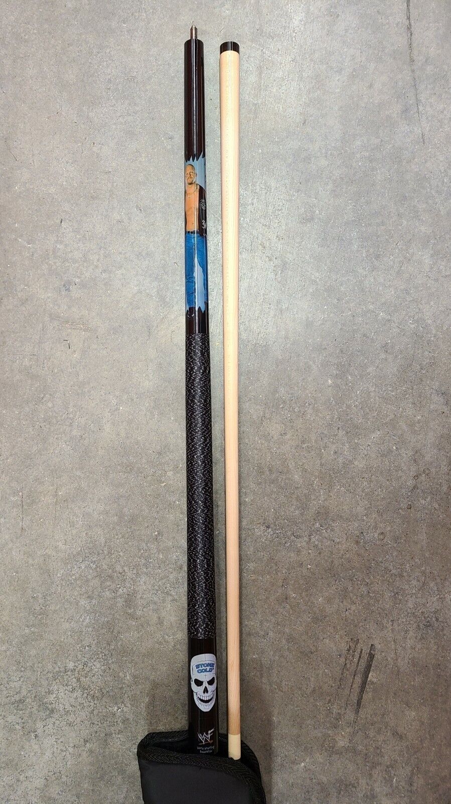 WWF Pool Cues 2000 Pwcatalog