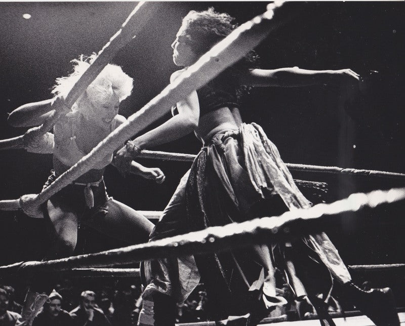 1988 POWW Palestina vs. Babe(farmer's daughter) vintage press photo Promo Photo PWcatalog