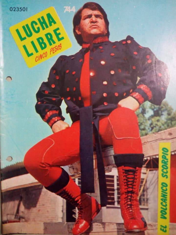 Lucha Libre Volume 744 Magazine PWcatalog