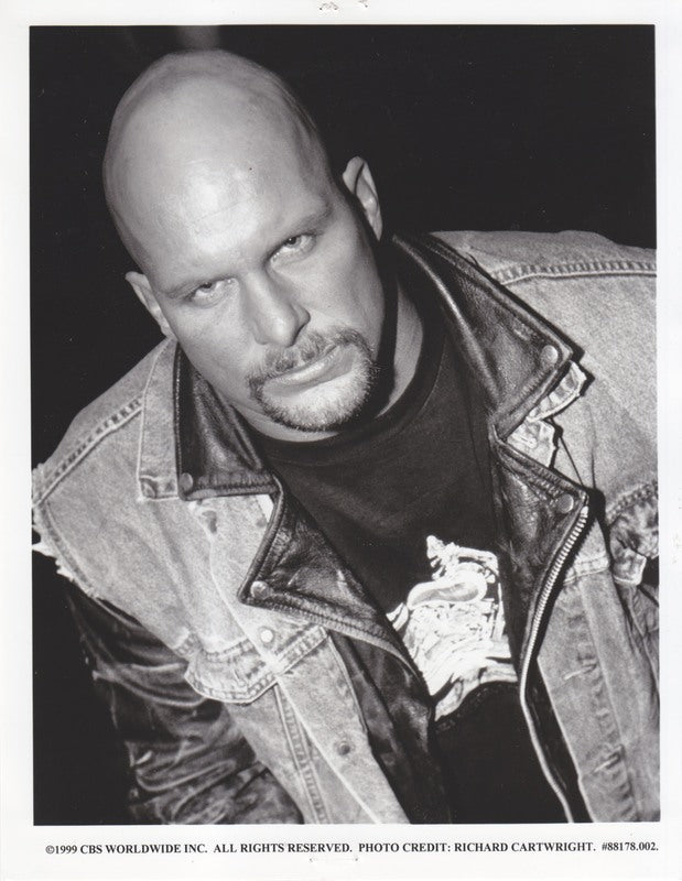 1999 Steve Austin CBS "Nash Bridges" promo b/w PW Catalog