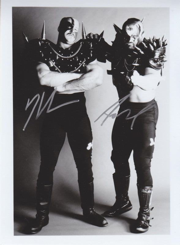 NWA/WCW Road Warriors (signed)vintage 5x7 PW Catalog