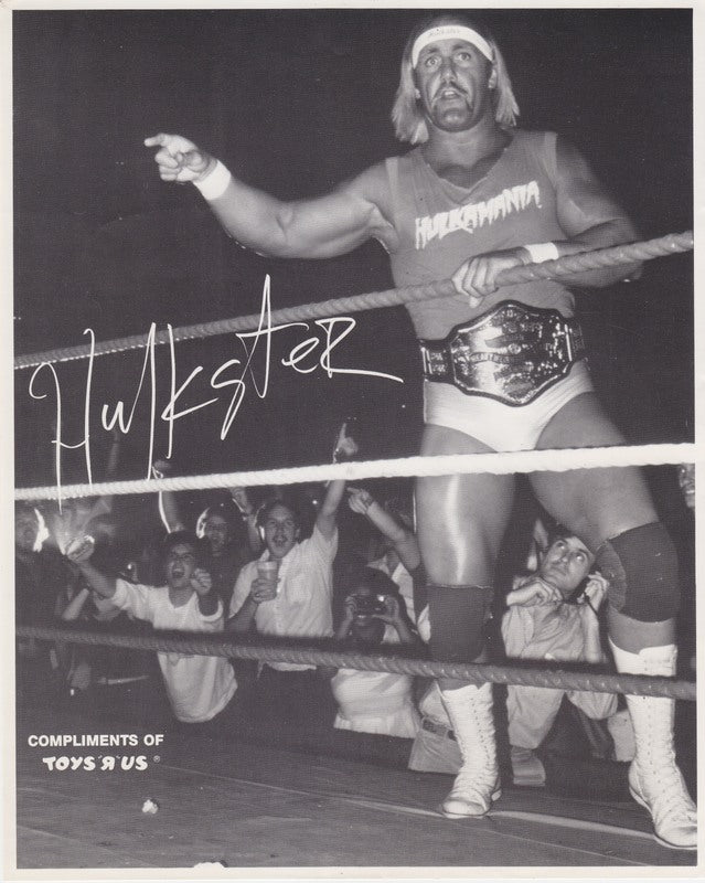 1985 LJN/Toys R Us Hulk Hogan (pre-printed autograph) PWcatalog