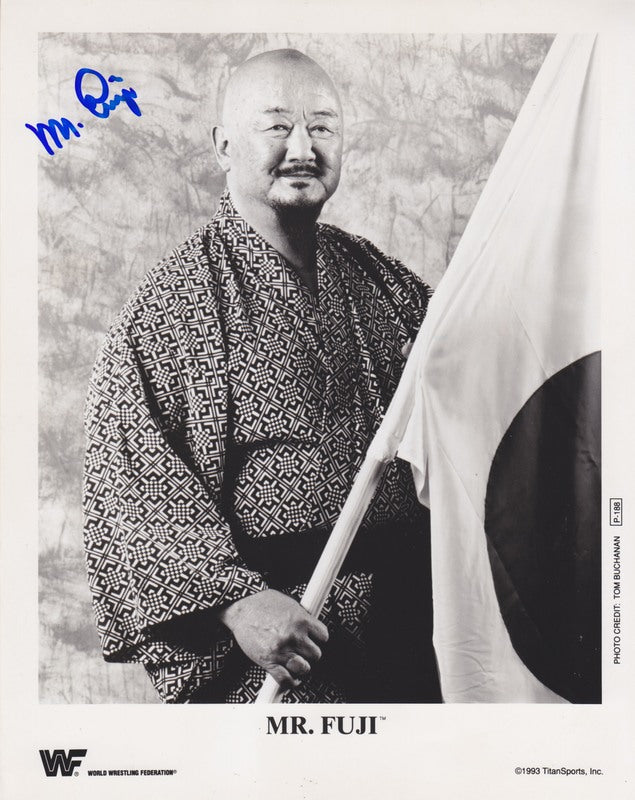 1993 Mr. Fuji P188 (signed) b/w PW Catalog