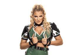 Lacey Evans