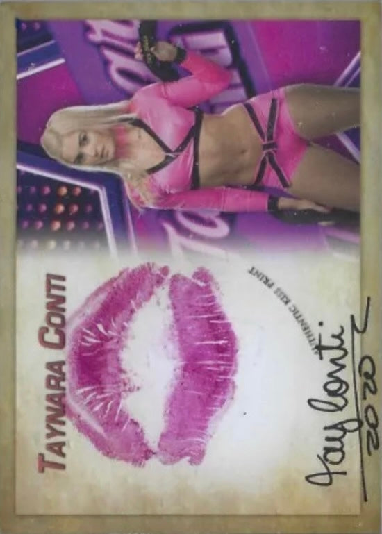 Taynara Conti