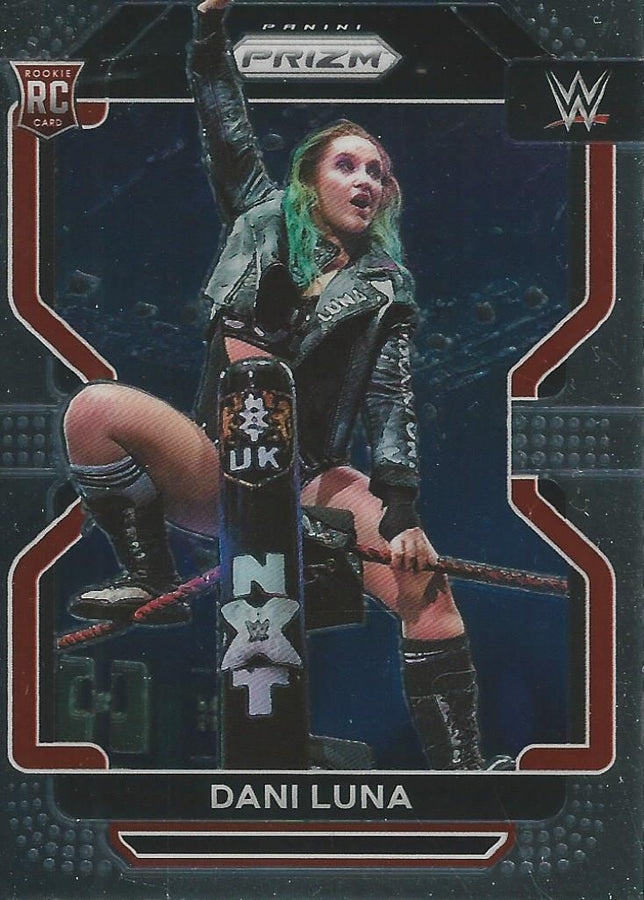 WWE Panini Prizm 2022 Dani Luna #110