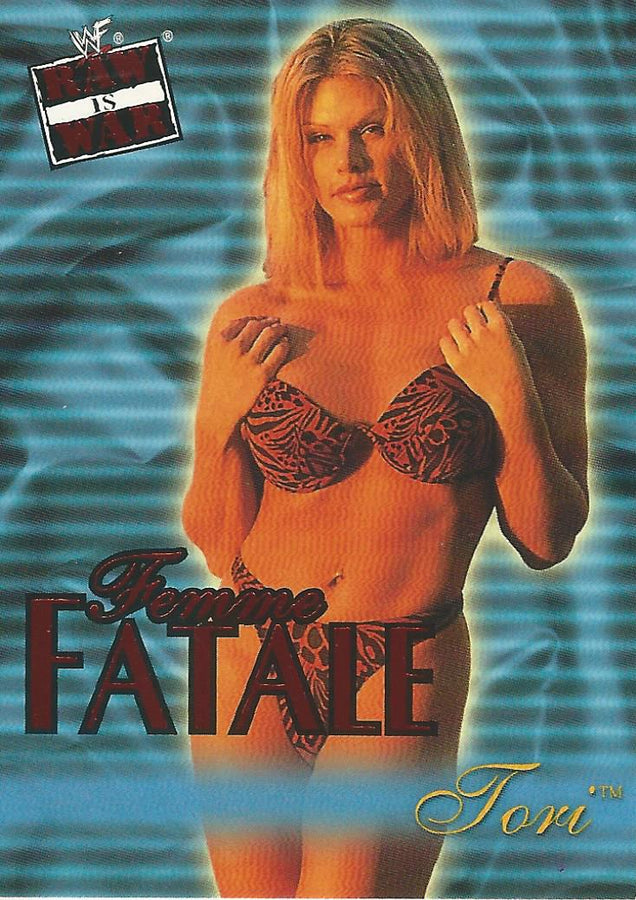 WWF Fleer Raw 2001 Tori Femme Fatale 10 of 20 trading card PW Catalog