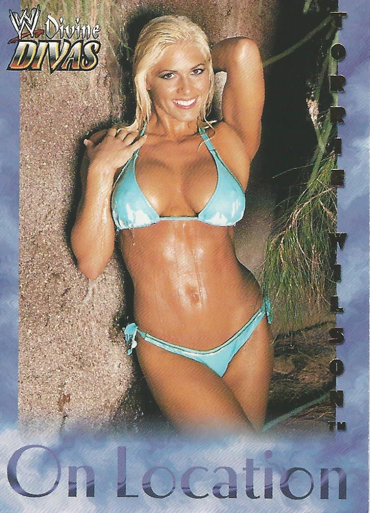 WWE Fleer Divine Divas 2003 Torrie Wilson OL 5 of 16 trading card PW Catalog