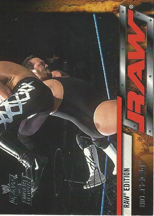 WWE Fleer Raw vs Smackdown 2002 Big Show #15