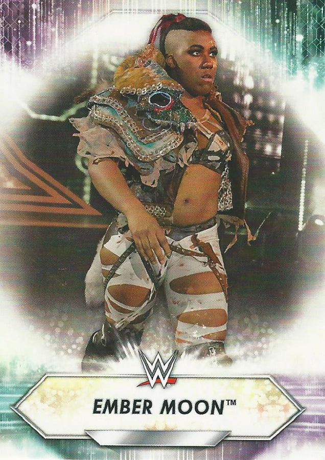 WWE Topps 2021 Ember Moon #174