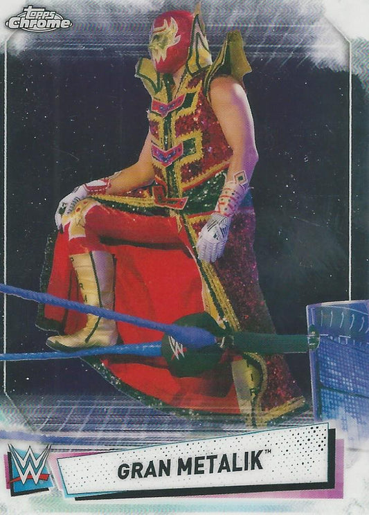 WWE Topps Chrome 2021 Gran Metalik #17