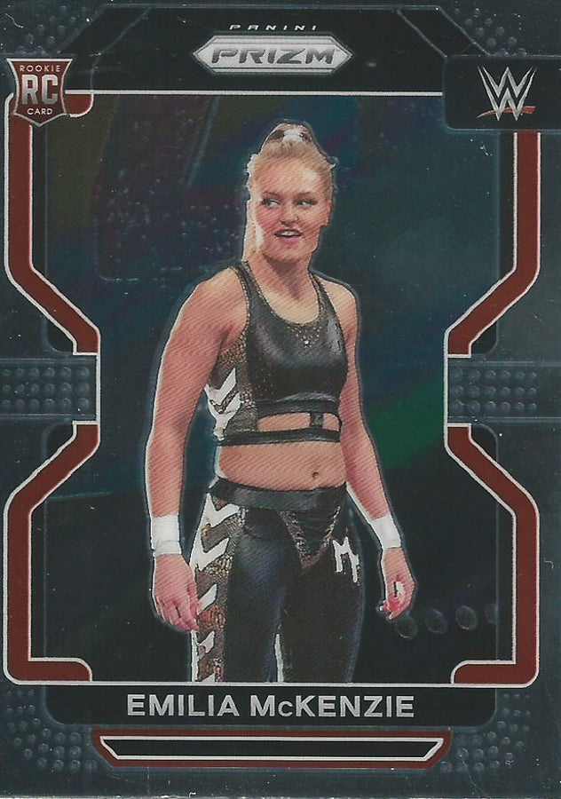 WWE Panini Prizm 2022 Emilia McKenzie #182