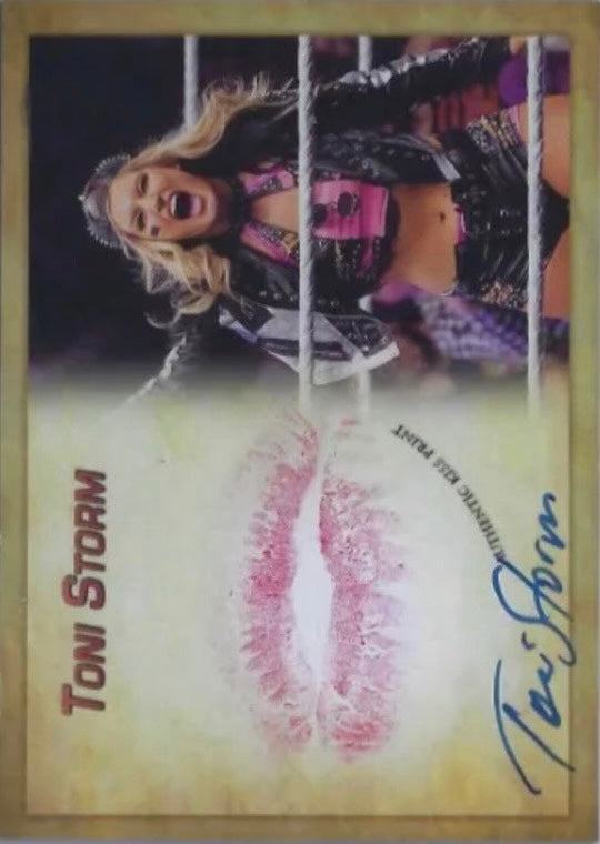 Toni Storm trading card PW Catalog