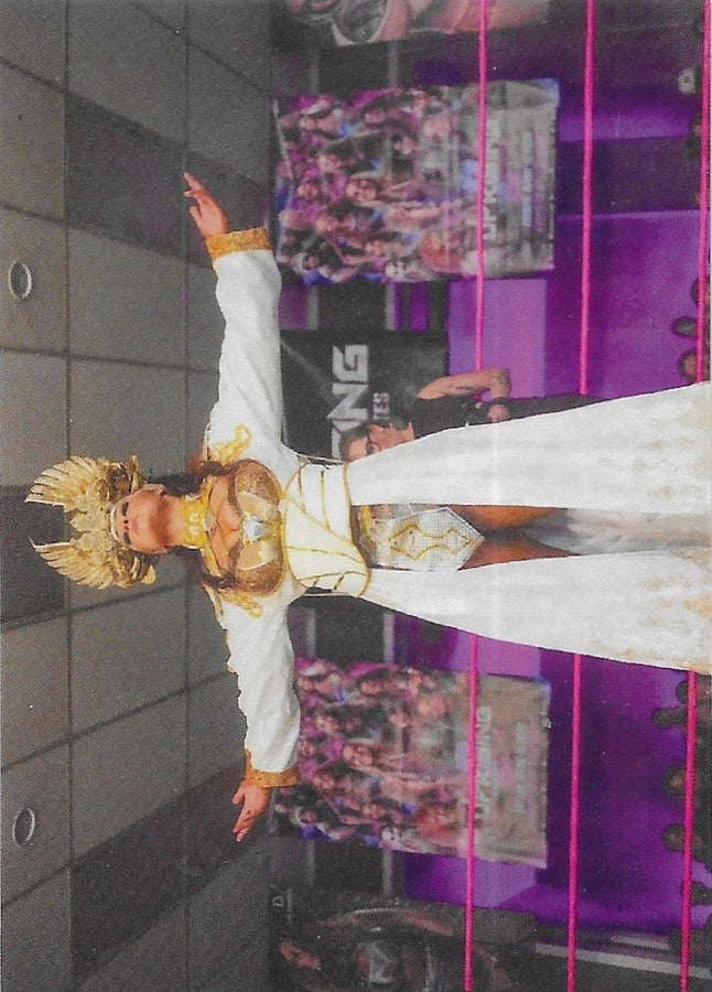 Megan Bayne trading card PW Catalog