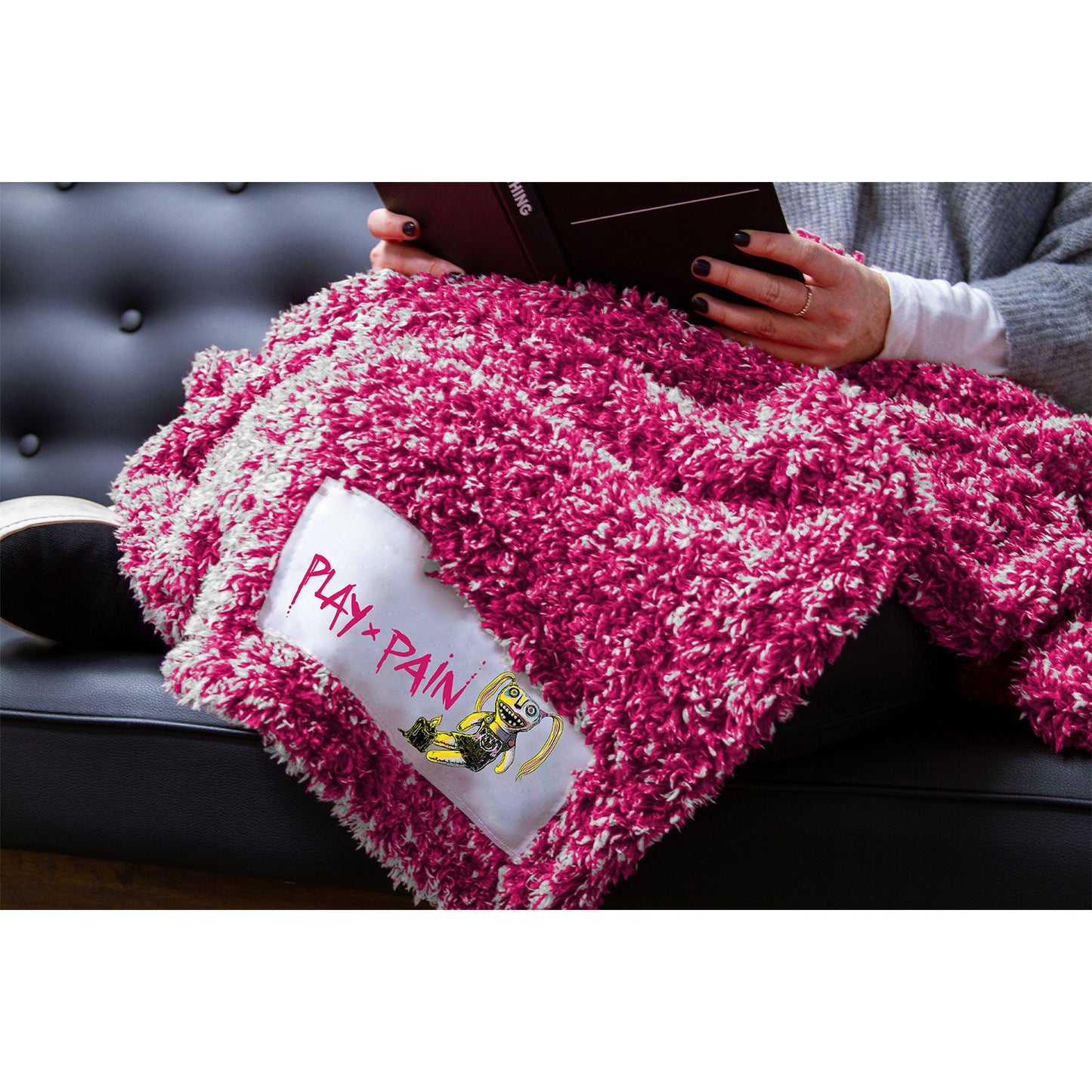 Alexa Bliss "Lilly" Sherpa Blanket