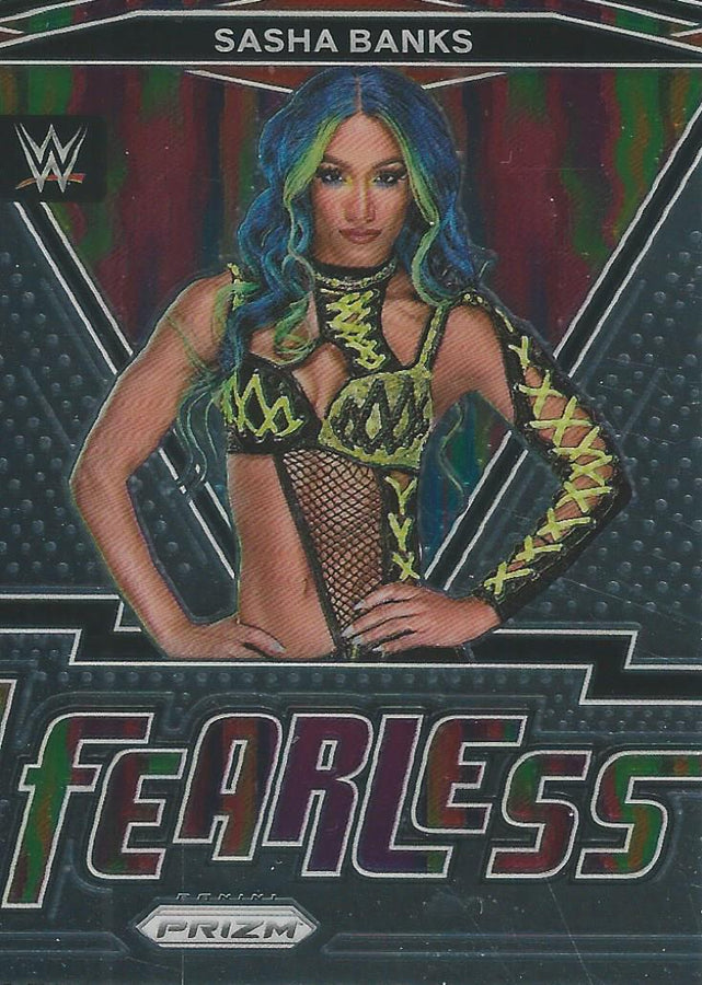 WWE Panini Prizm 2022 Sasha Banks Fearless #8