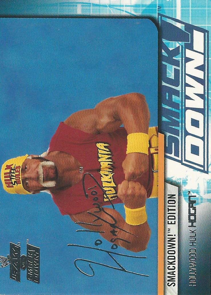 WWE Fleer Raw vs Smackdown 2002 Hulk Hogan #9