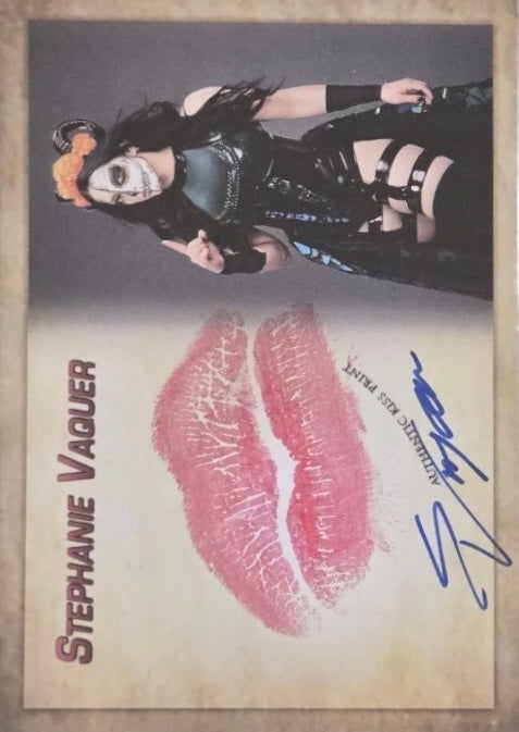 Stephanie Vaquer trading card PW Catalog