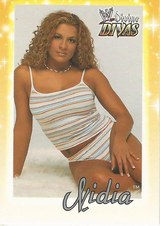 WWE Fleer Divine Divas 2003 Nidia #32