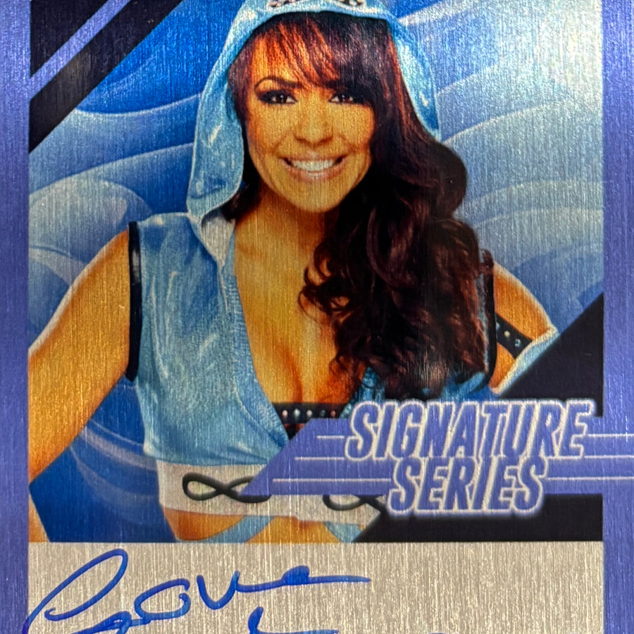 Signature Series – Layla trading card PW Catalog