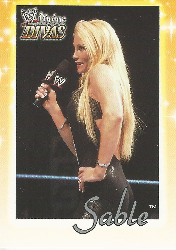 WWE Fleer Divine Divas 2003 Sable #39