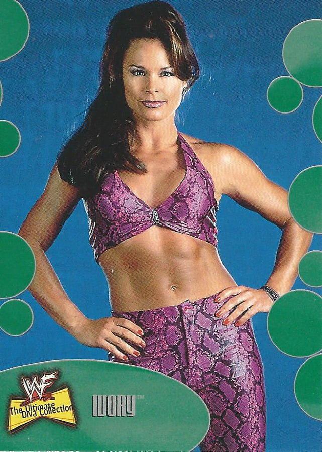 WWF Fleer Ultimate Diva Collection 2001 Ivory #3