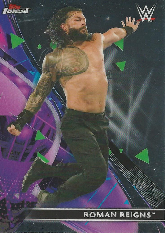 WWE Topps Finest 2021 Roman Reigns #66