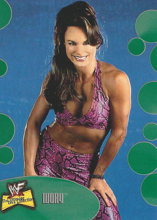 WWF Fleer Ultimate Diva Collection 2001 Ivory #45