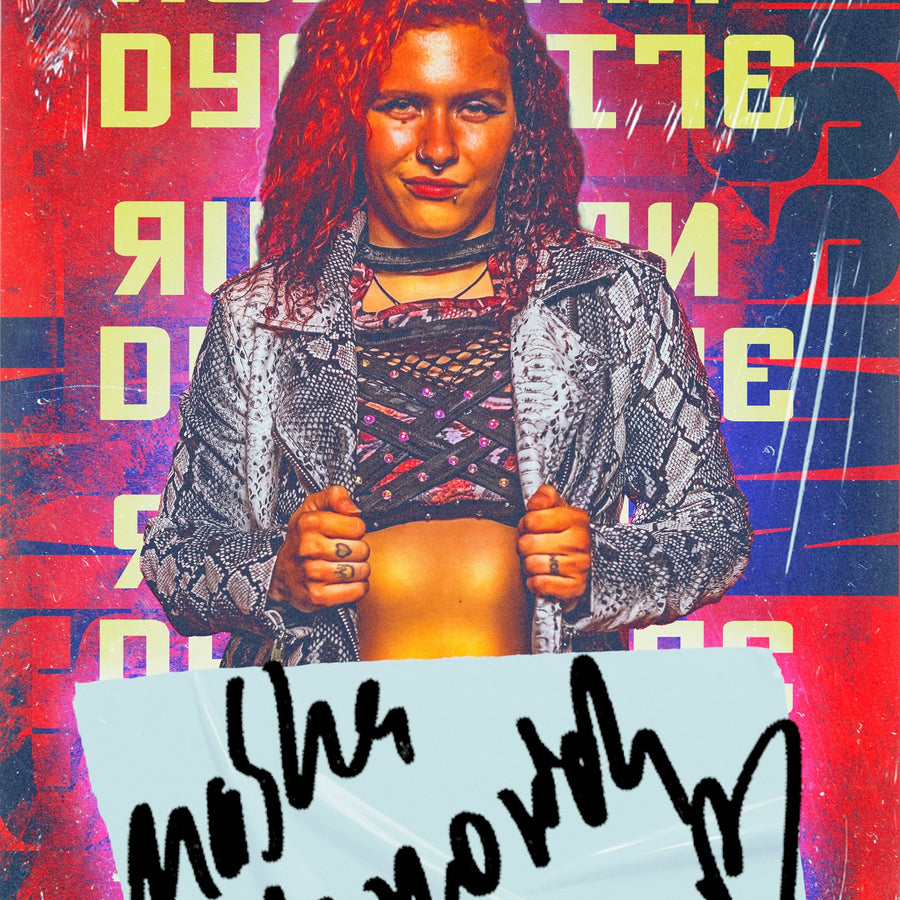 “Russian Dynamite” Masha Slamovich trading card PW Catalog