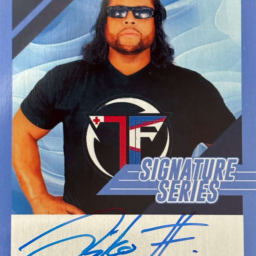 Signature Series – Thamiko Fatu trading card PW Catalog