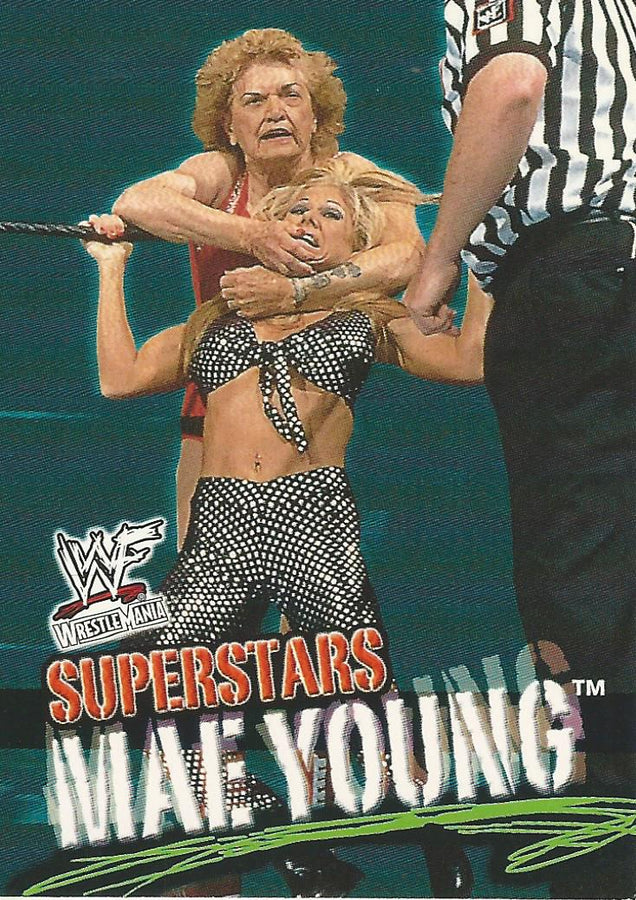 WWF Fleer Wrestlemania 2001 Mae Young #56