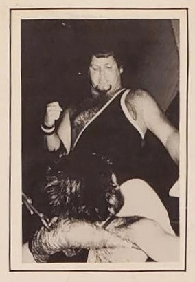 Lawler vs. Mantell trading card PW Catalog