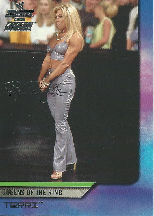 WWE Fleer Raw vs Smackdown 2002 Terri Runnels #70