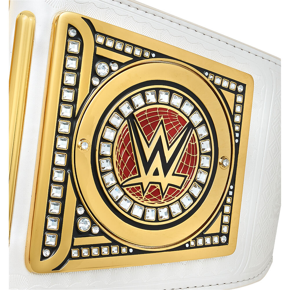 WWE RAW Women's Championship Replica Title (2016) 6
