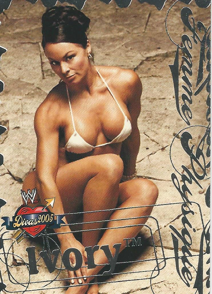 WWE Fleer Divas 2005 Ivory FP 2 of 13 trading card PW Catalog