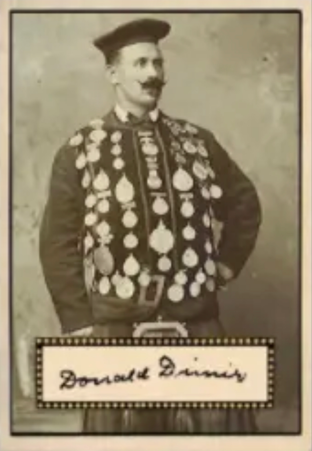 Donald Dinnie trading card PW Catalog