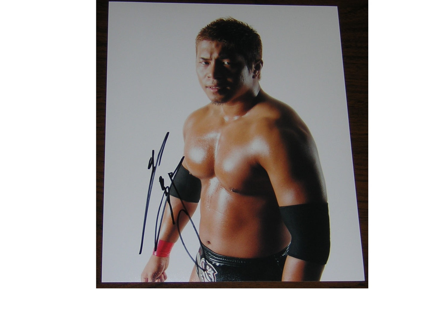 Naruki Doi Autograph 8 X 10 Photo