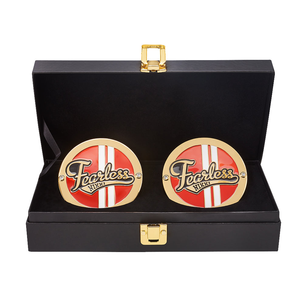 Nikki Bella Championship Replica Side Plate Box Set