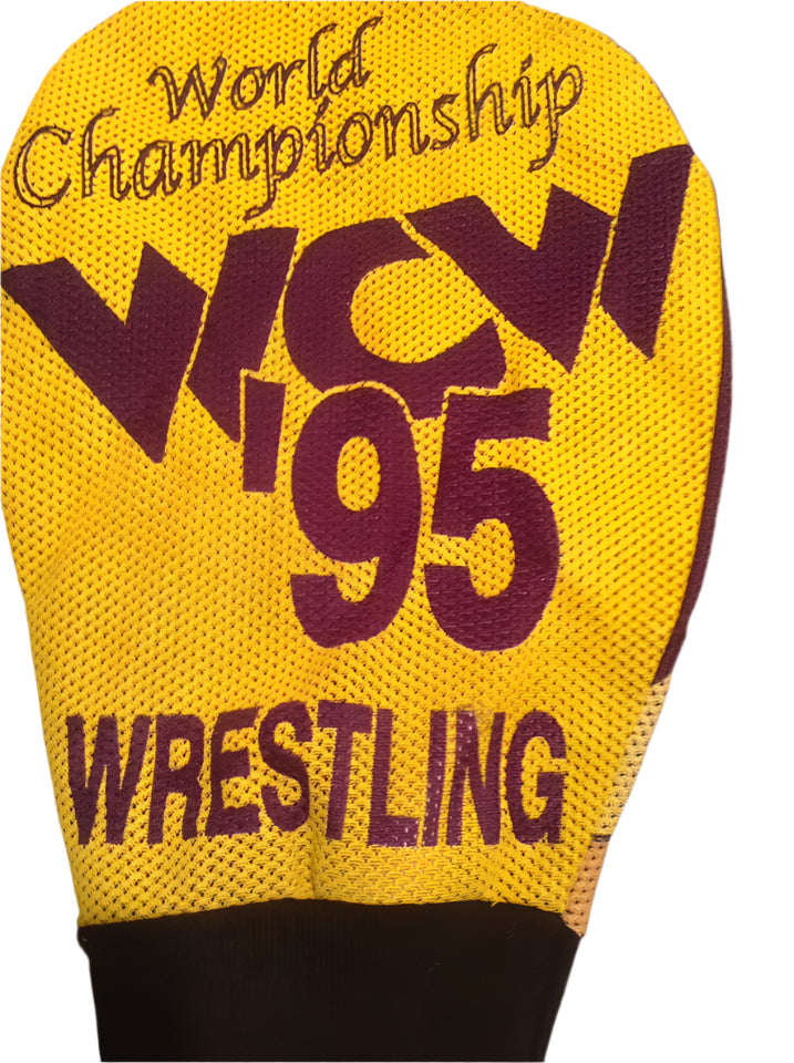 WCW Sting Fan Hand 1995 Foam PWcatalog