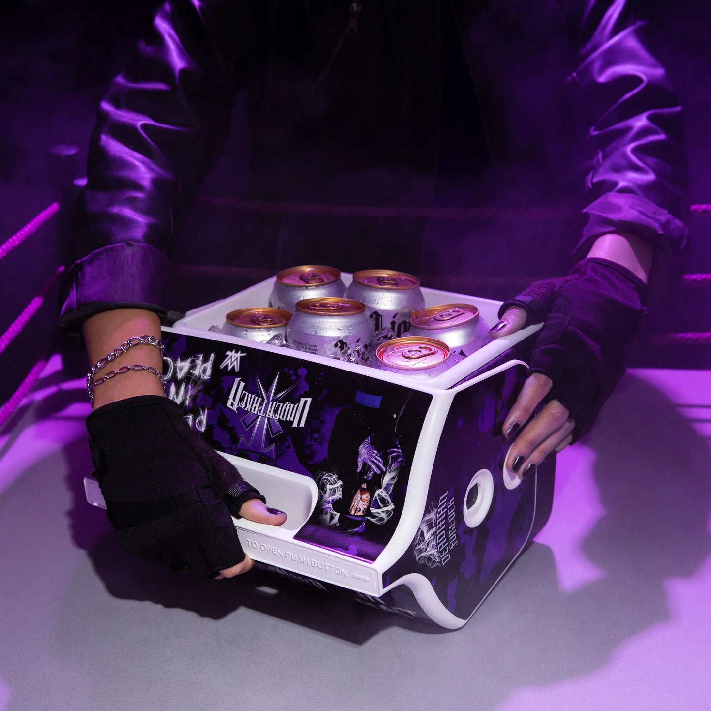 Undertaker Little Playmate 7 Qt Cooler by Igloo PW Catalog