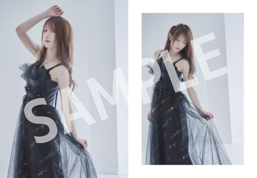 [Autographed by Saki Kashima] Photo Book "KMOT" Books PW Catalog