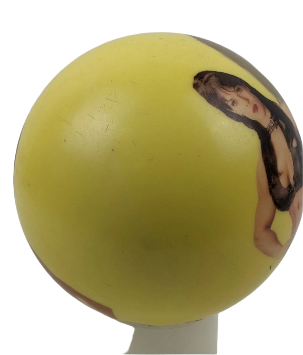 Chyna Bowling Ball WWF Viz-A-Ball 2001 Pwcatalog